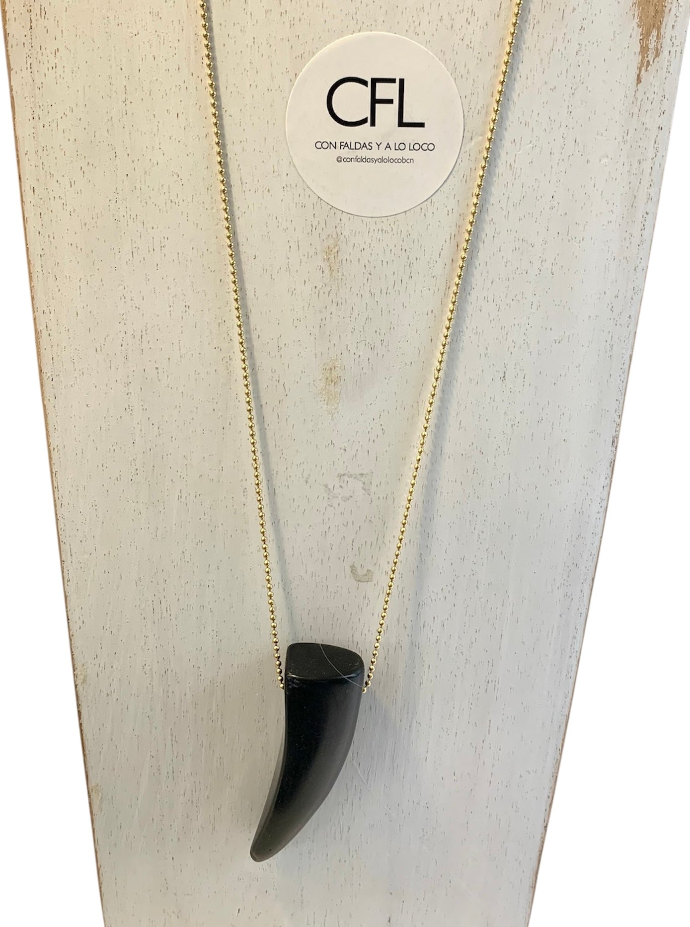 Collar largo Cuerno