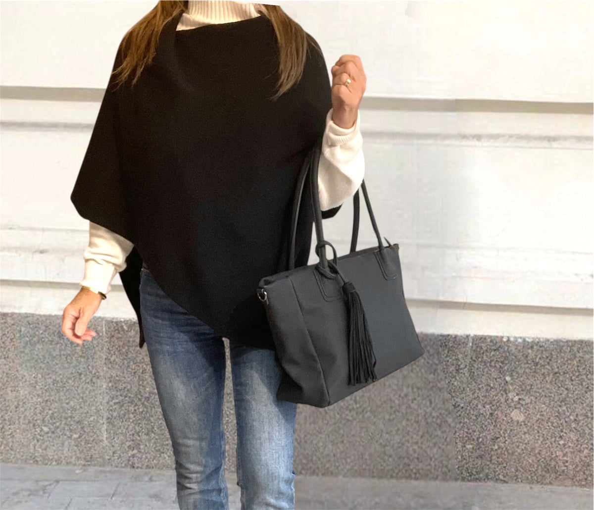 Poncho Basic Negro