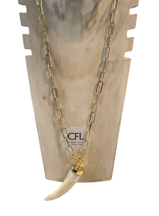 Collar Cuerno Claro