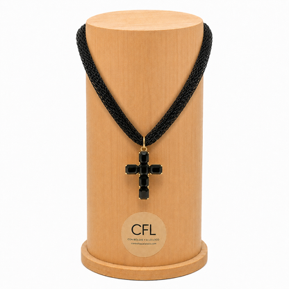 Collar Cruz