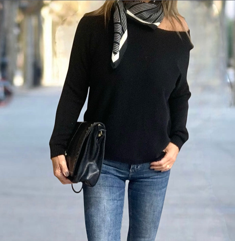 Jersey Mónica Negro