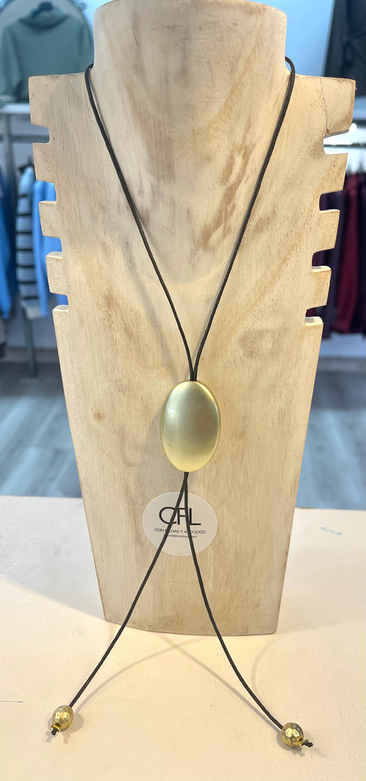 Collar largo One