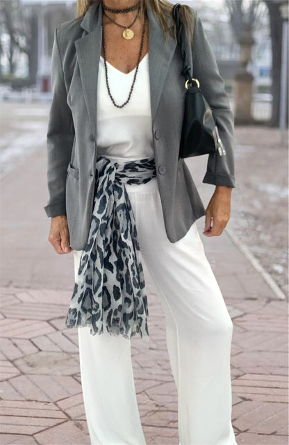 Americana Basic Gris