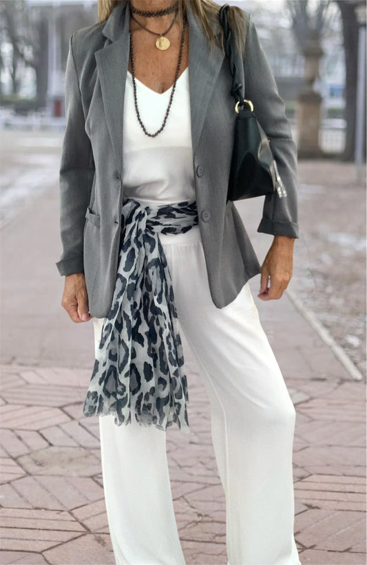 Americana Basic Gris