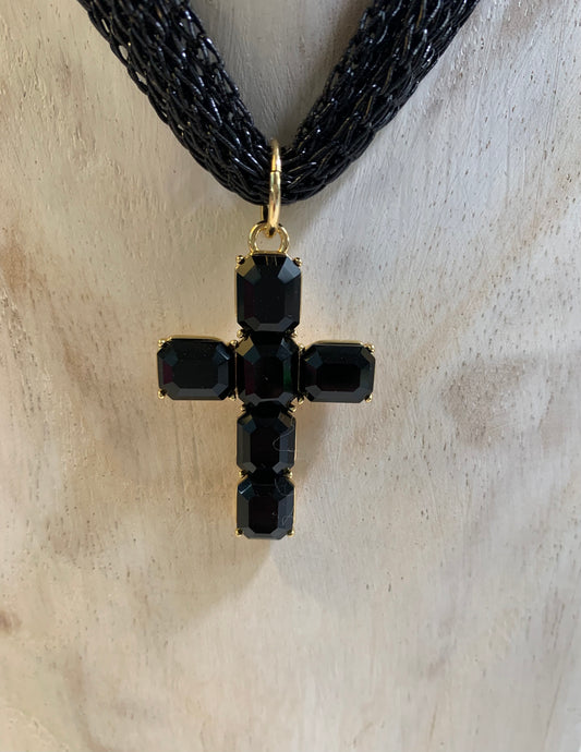 Collar Cruz